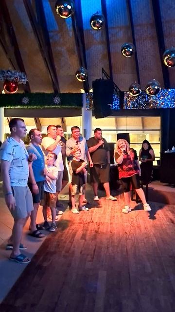 КАРАОКЕ НА МАЛЬДИВАХ🌴🌴🌴🐋🐬🦈