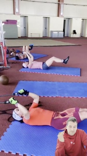 Как лыжники выполняют тяги?