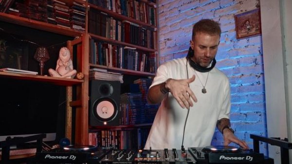 Max Pavlov - Top Tunes Podcast 005 | Indie Dance & Deep House Mix