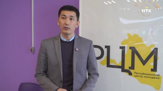 В Элисте прошел круглый стол, посвященный Оке Городовикову смотреть онлайн