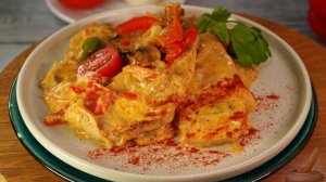 ОТБИВНЫЕ В СМЕТАННО-ГРИБНОМ СОУСЕ