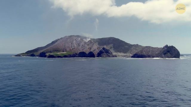 Этот вулкан извергался так быстро, что у туристов не было возможности спастись смотреть онлайн