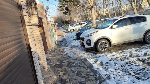 Анапа. Второй день гололëда! улица Тургенева. 13 января 2026. смотреть онлайн