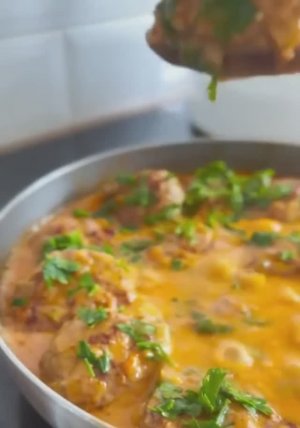 Котлетки с картофелем в аппетитной заливке 🥘