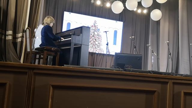 Попурри из балета ЩЕЛКУНЧИК. София М. и Леонид К. смотреть онлайн