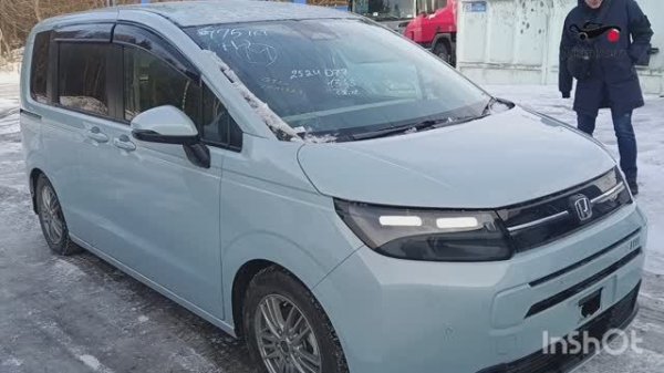 Honda Freed новый  кузов обзор получения