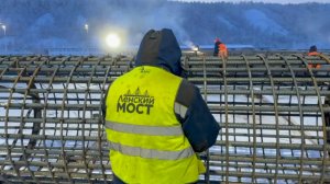 Ленский мост строится в любую погоду