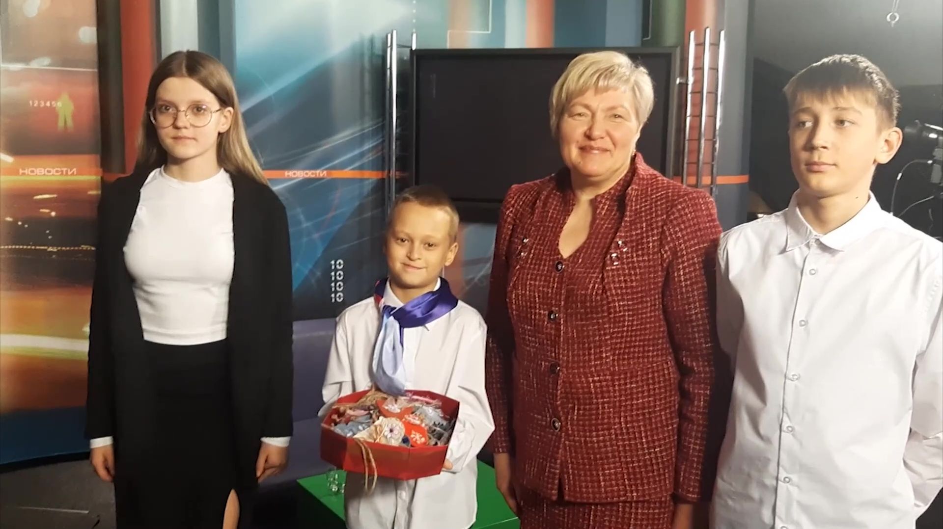 Новогодние игрушки своими руками смотреть онлайн