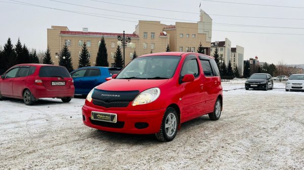 Toyota Funcargo, 2004 год