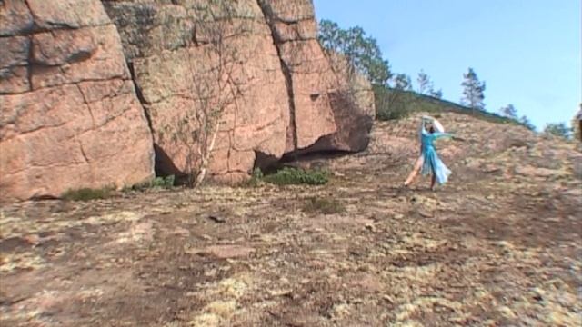 ©  "Ягры. Немец.Танец с веерами на Святилище Предков" 2006