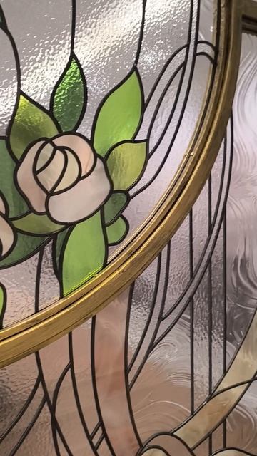 Витражная перегородка в стиле Модерн