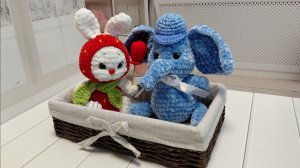 13.01.26 Отчет в марафоне "Коробка с карандашами" цвет голубой и красный🍓🐰🐘💙