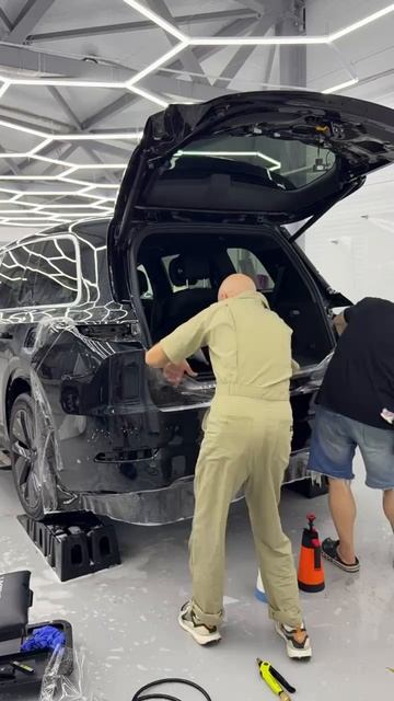 Полная оклейка Li Xiang L9 защитной плёнкой