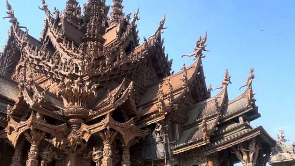 Что посмотреть в Паттайе и Что Покушать. Храм Истины