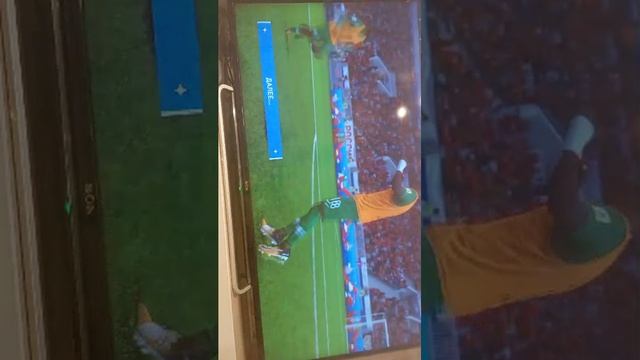 играю в ФИФА 18 смотреть онлайн