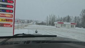 Кенворт - Т660.  Выгрузка в Татарах. Но не в Татарстане))) Пытаемся красиво закончить год)))