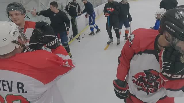 Хоккей Юдино 11.01.2026 ( POV ) смотреть онлайн