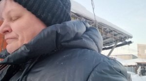 Всем приветик , убираю территорию от снега🤣👍