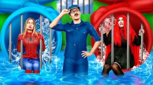 Мы украли бриллиант 😓 Женщина-паук vs вампир в тюрьме 🕷️🦇