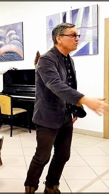 ВЛАДИМИР РУСИН
Не в потёртой гимнастёрке – Он одет в бронежилет. Только в том, что это Тёркин, Ни смотреть онлайн