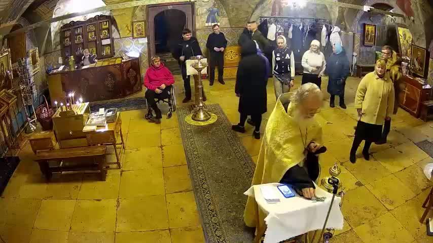 Молебен Св.Прав.Иоанну Кронштадтскому