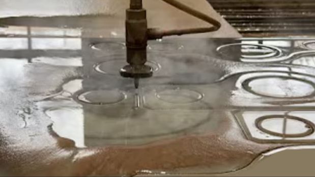 Гидроабразивная резка в ООО Промэкс Waterjet's Perfect Match_ Job Shops & Contract Cutting смотреть онлайн