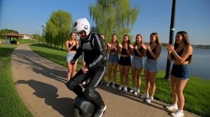 трюк на моноколесе!