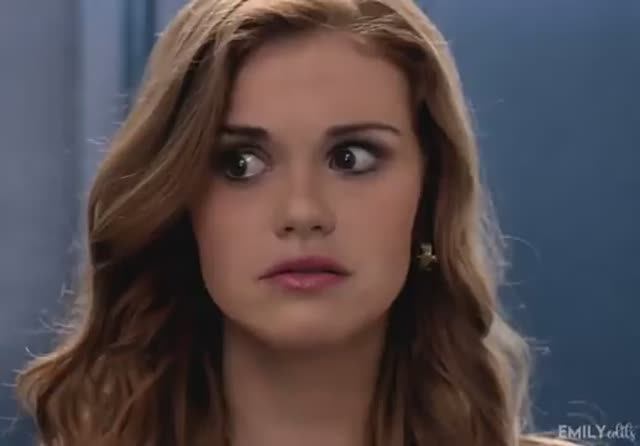 Multifemale Light Em Up