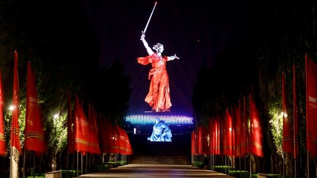 РОДИНА - МАТЬ👍(Р.Шаповалов feat. Ю.Кириенко и Д.Лысенко)👍👍👍 смотреть онлайн