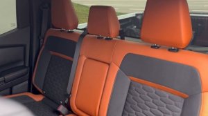 Mitsubishi L200 2025