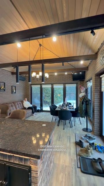 Пора открывать шампанское 🍾 смотреть онлайн