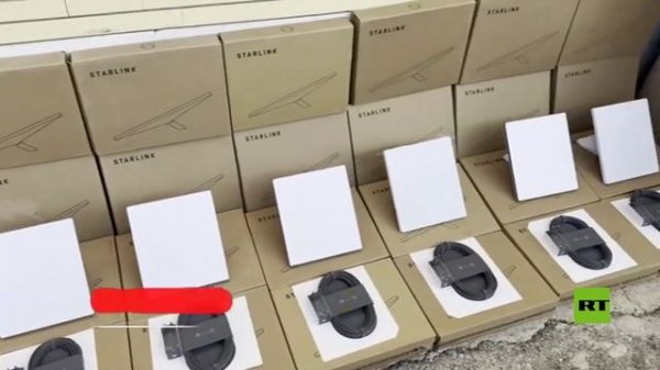 السلطات الإيرانية تصادر شحنة كبيرة من أجهزة "ستارلينك" المهربة