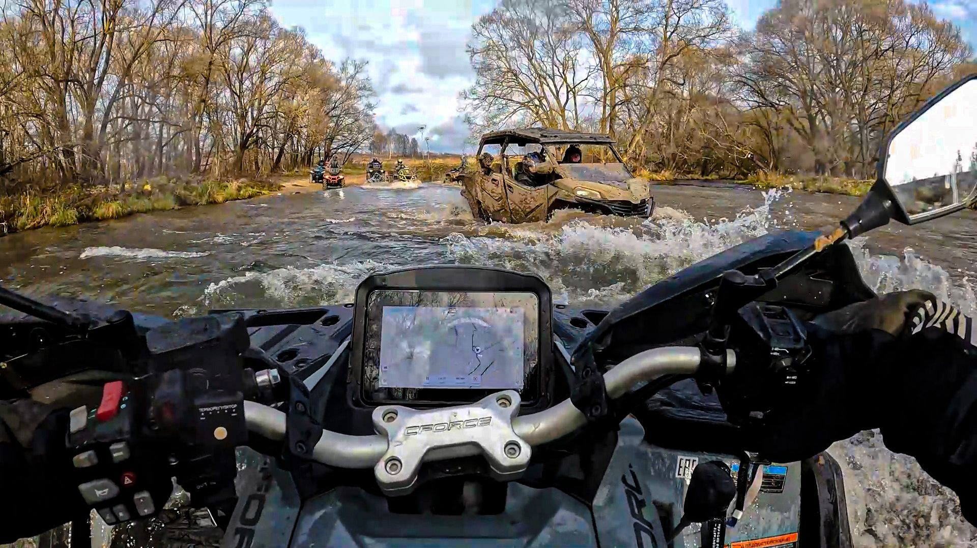 Неожиданный поворот на покатушке. Катаем на квадроциклах CFMOTO. смотреть онлайн