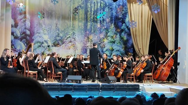 О́бластная Ленинградская филармония 9 смотреть онлайн