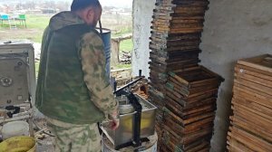 Горячий воскопресс БИ-ПРОМ против центрифуги