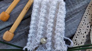 Необычная / один ряд узора / интересная резинка / носки / шапки / варежки, перчатки.