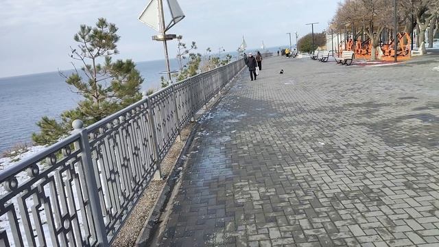 Анапа. Третий день гололëдного квеста в городе! Набережная Маяк 14 января 2026. 13.30 смотреть онлайн