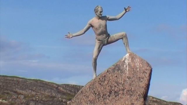 ©  "Тронный. Инсталляция 1. Игорь Ламба и ..." 2007