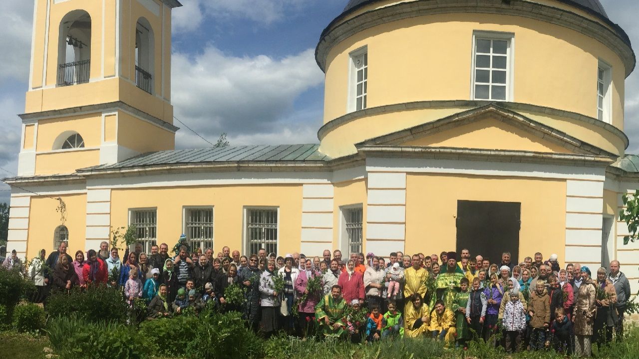 День Святой Троицы. Пятидесятница. 04 июня 2017 года смотреть онлайн