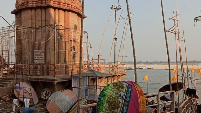 Наш Гхат на реке. смотреть онлайн