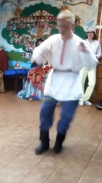 Русская плясовая,смотрим традиции сохраняя! смотреть онлайн