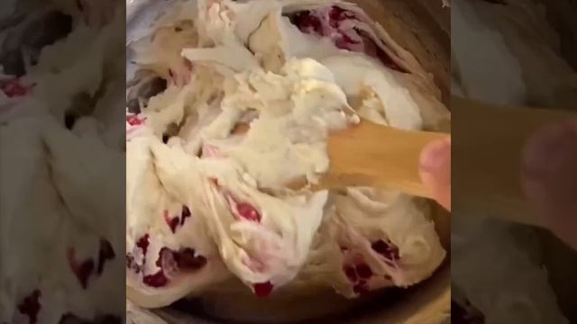 Маффины с малиной😋 смотреть онлайн