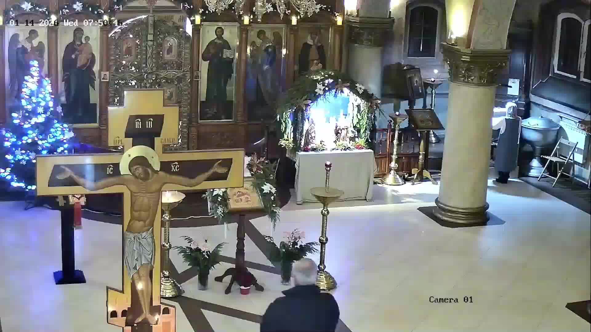 Божественная литургия 14.01.2026г. 8.00 смотреть онлайн