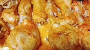 Аппетитные Куриные голени, запеченные в духовке.Простой рецепт,а получается очень вкусно!