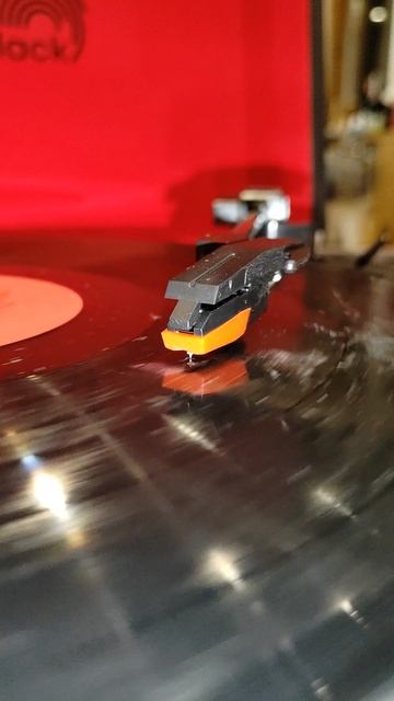 Экранка с винила. смотреть онлайн