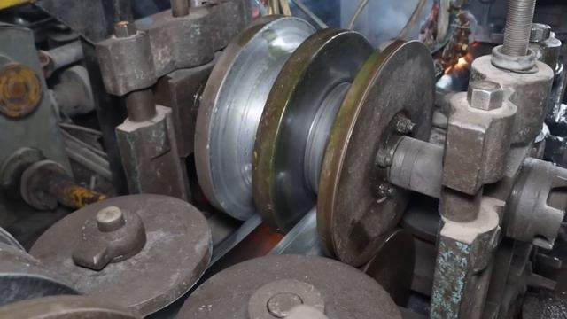 10 самых невероятных видеороликов о массовых производственных процессах. смотреть онлайн