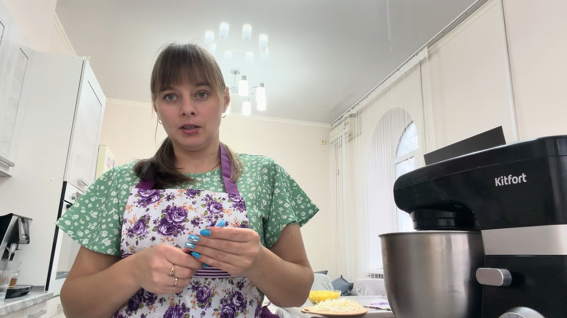 Семейные будни в деревне_ готовим борщ и манник с кефиром _ Деревенский влог