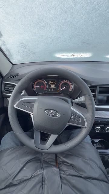 2025 LADA VESTA смотреть онлайн