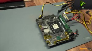 Asus B650E I-Gaming зависает на зеленом светодиоде BOOT, не выдает изо