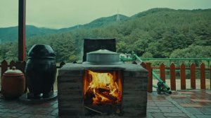 Потрескивание дров и дождь в корейской деревне для глубокого расслабления и сна 🌧️ Без повтора